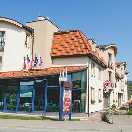 Penzion Fontana Bešeňová Εξωτερικό φωτογραφία