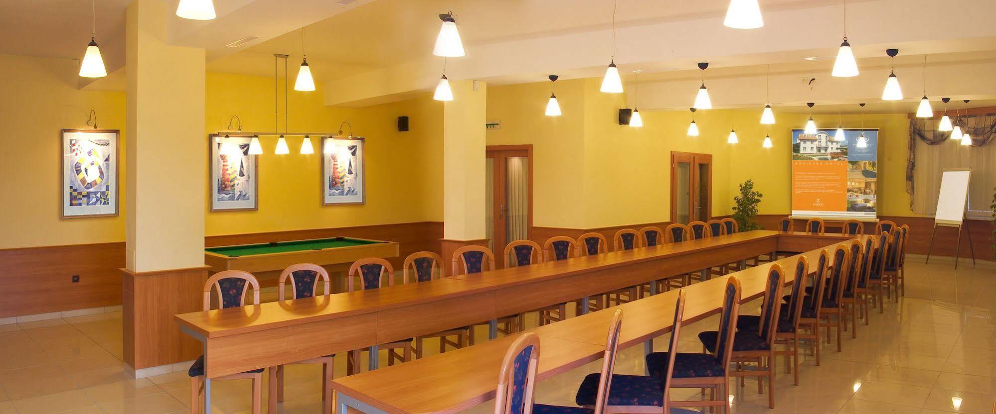 Penzion Fontana Bešeňová Εξωτερικό φωτογραφία